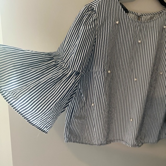 Zara Black and White Striped Blouse - Picture 5 of 10